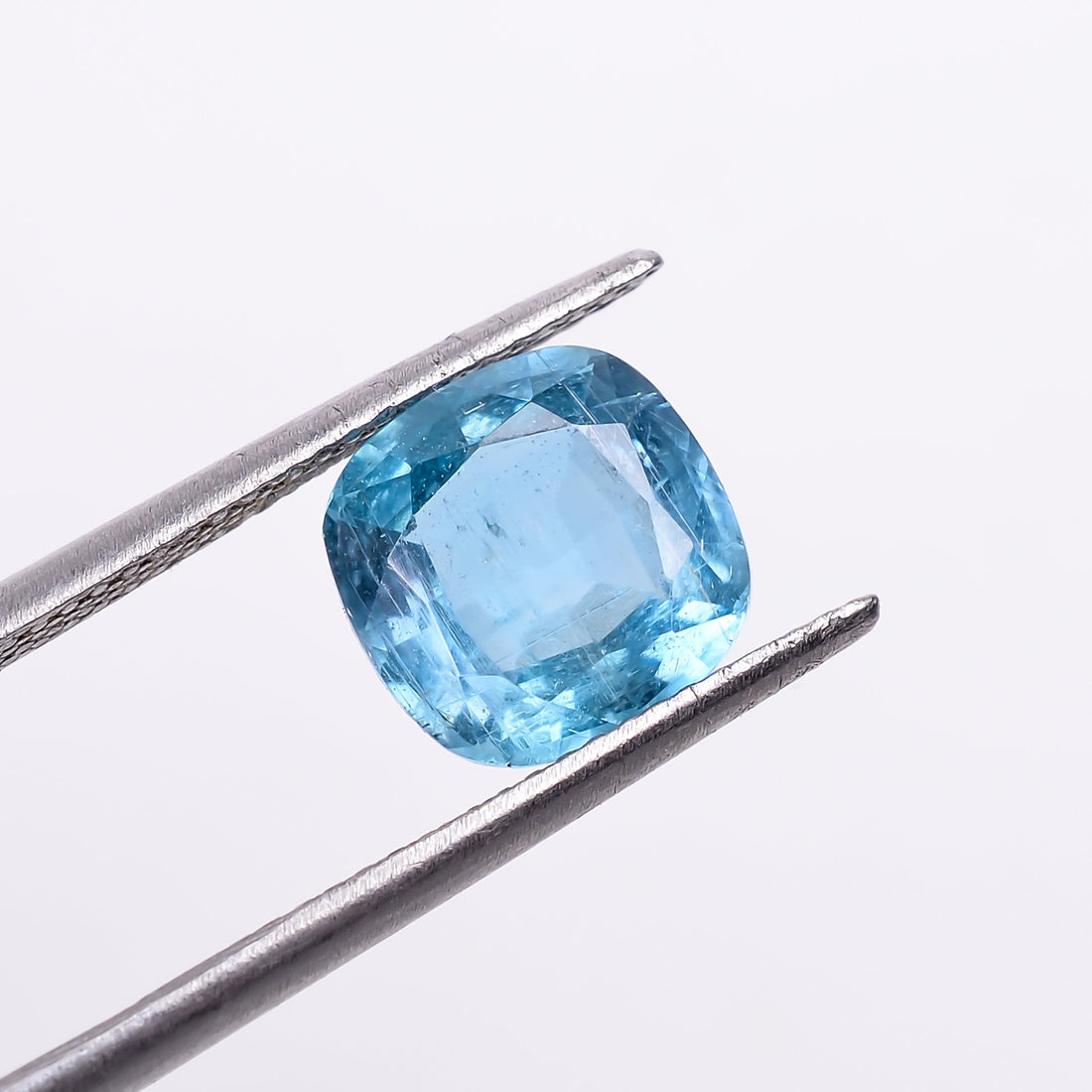 natural blue kyanite cushion shape cut stone loose gemstone