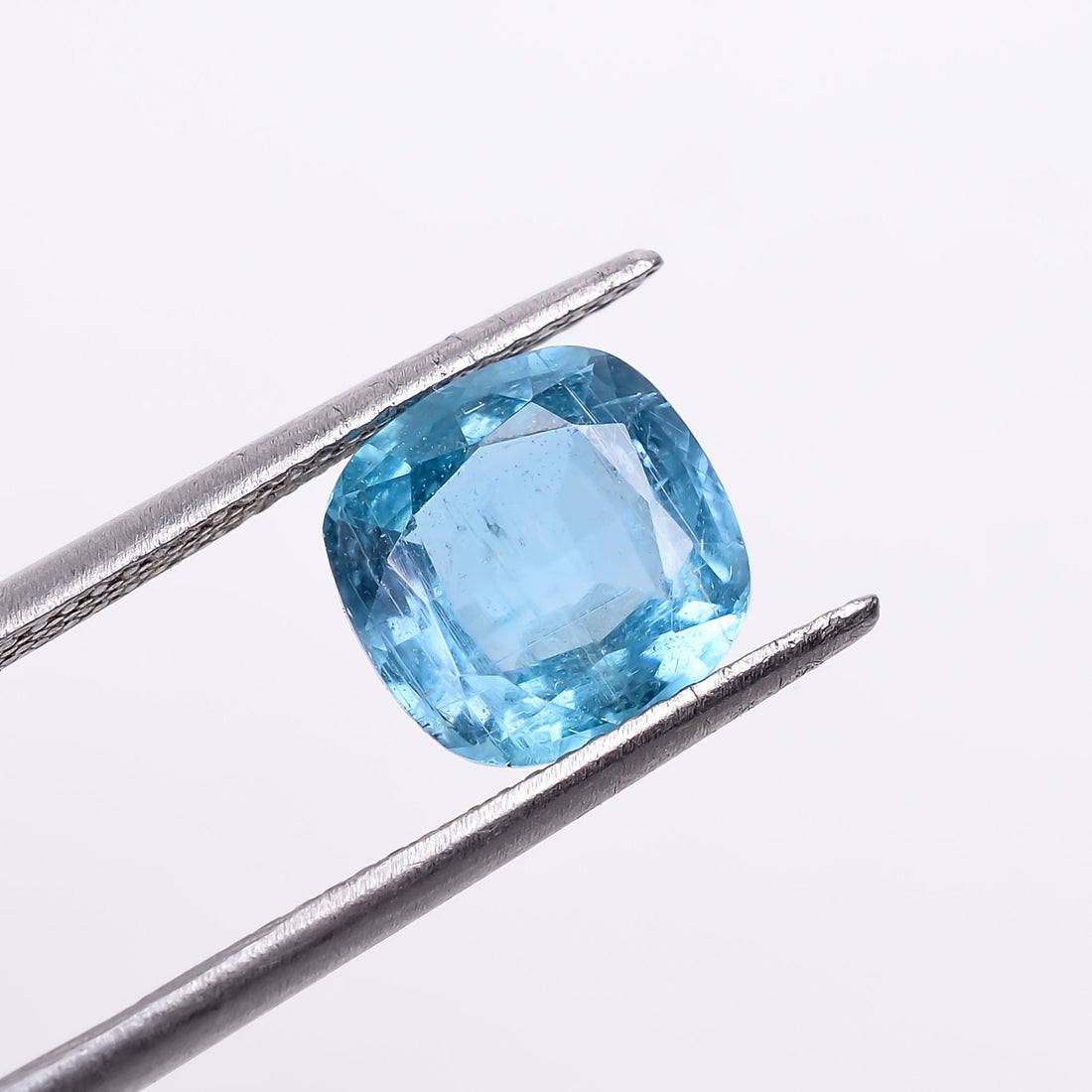 natural blue kyanite cushion shape cut stone loose gemstone