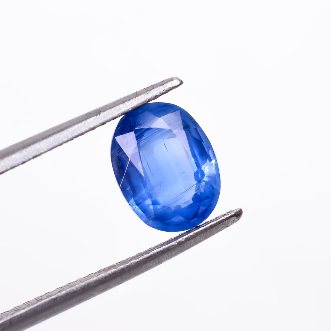 natural blue kyanite oval shape cut stone loose gemstone