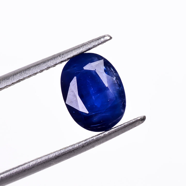 natural dark blue kyanite oval shape cut stone loose gemstone