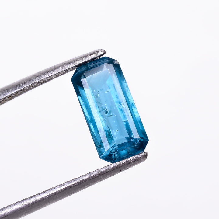 natural dark blue kyanite radiant shape cut stone loose gemstone