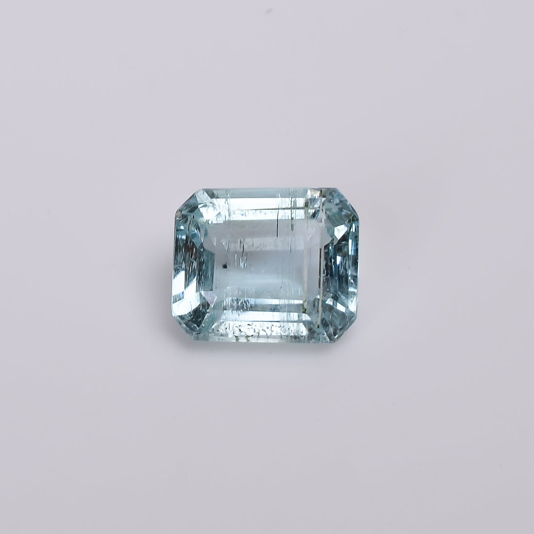 natural aquamarine radiant shape cut stone loose gemstone