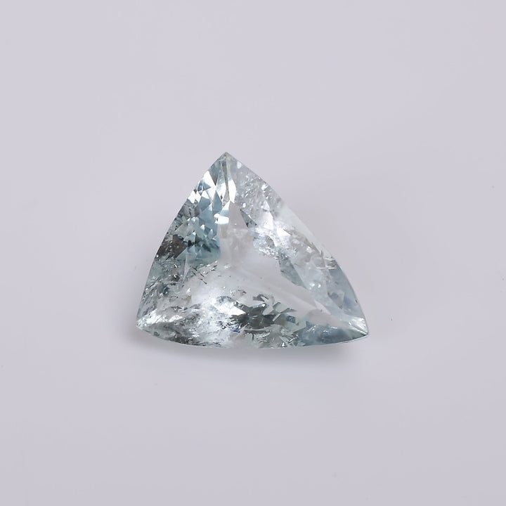 natural aquamarine triangle shape cut stone loose gemstone