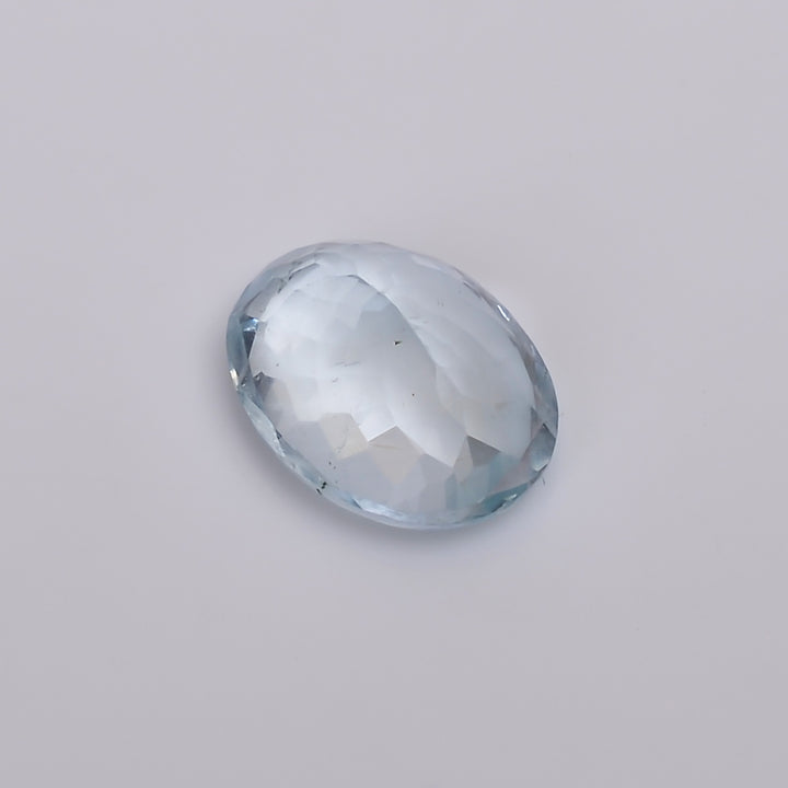 natural aquamarine oval shape cut stone loose gemstone
