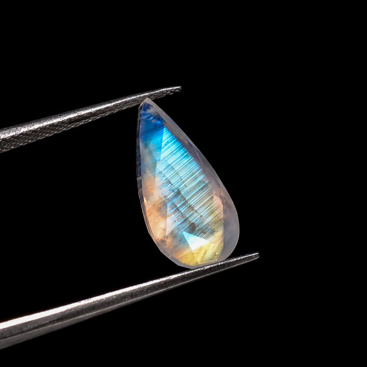 oceans whisper moonstone pear shape cut stone loose gemstone
