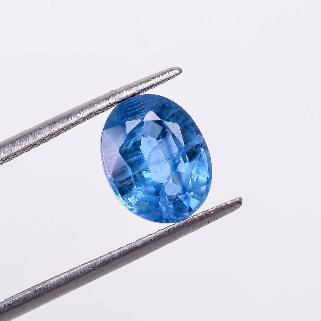 natural blue kyanite oval shape cut stone loose gemstone