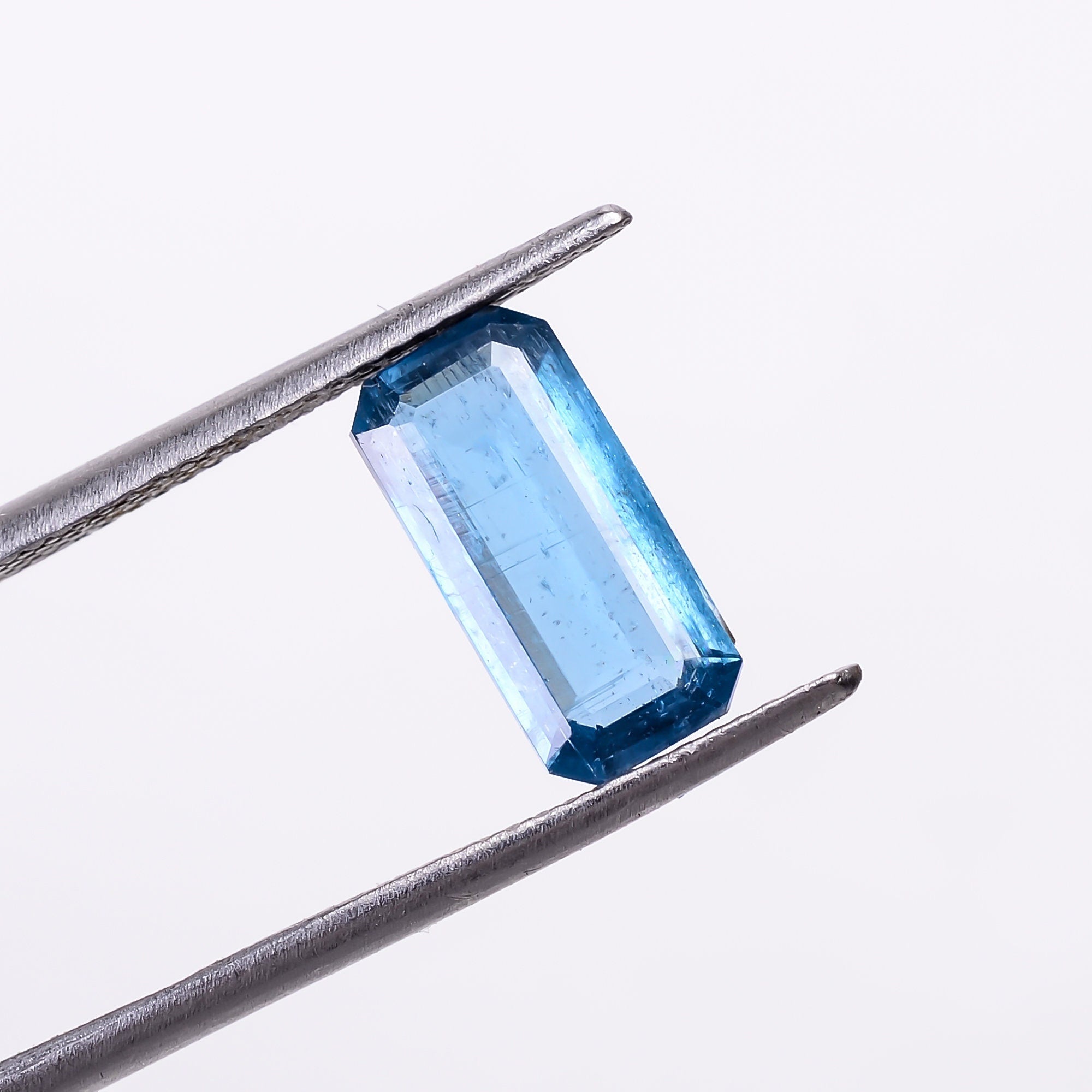 blue kyanite radiant shape cut stone loose gemstone