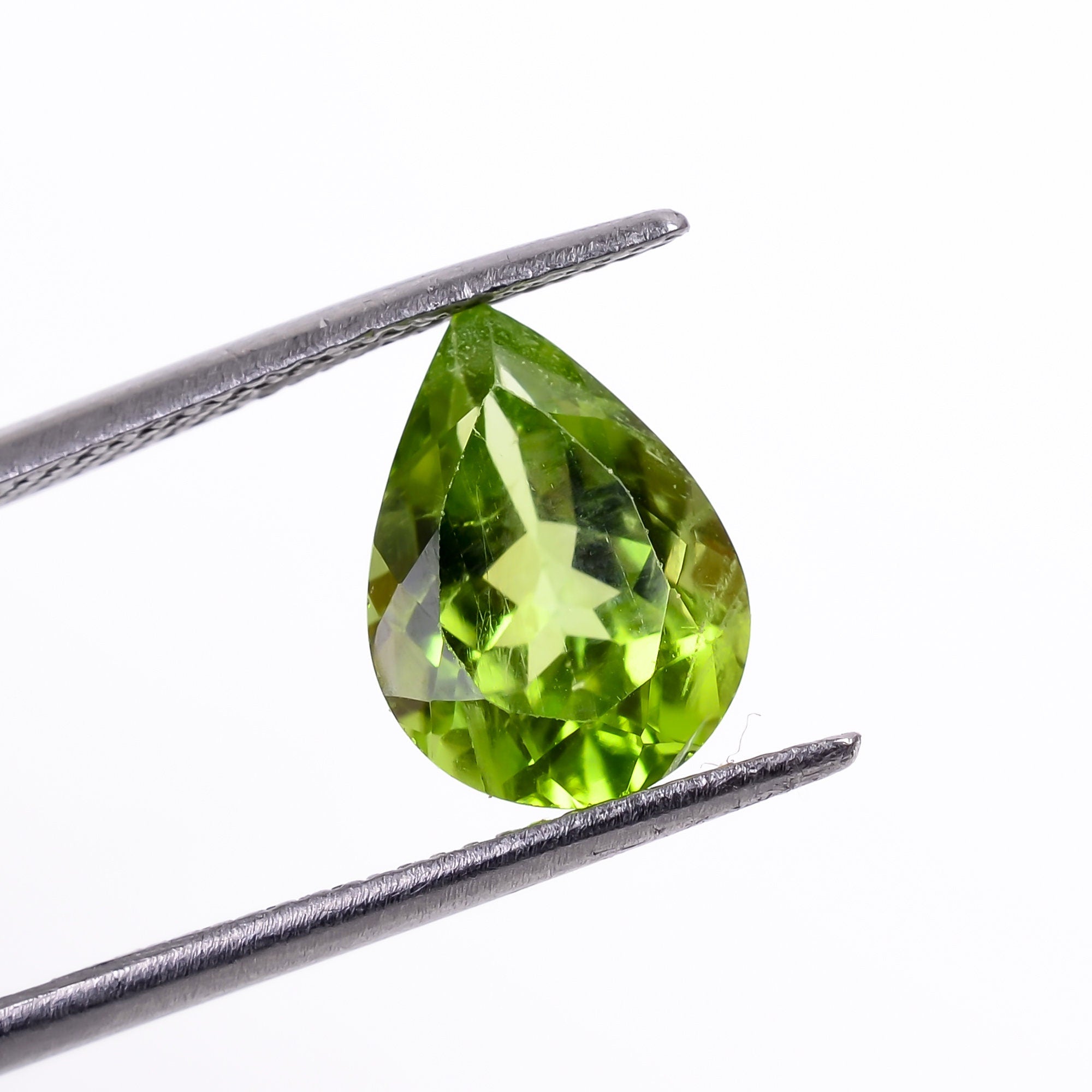 peridot natural pear shape cut stone loose gemstone