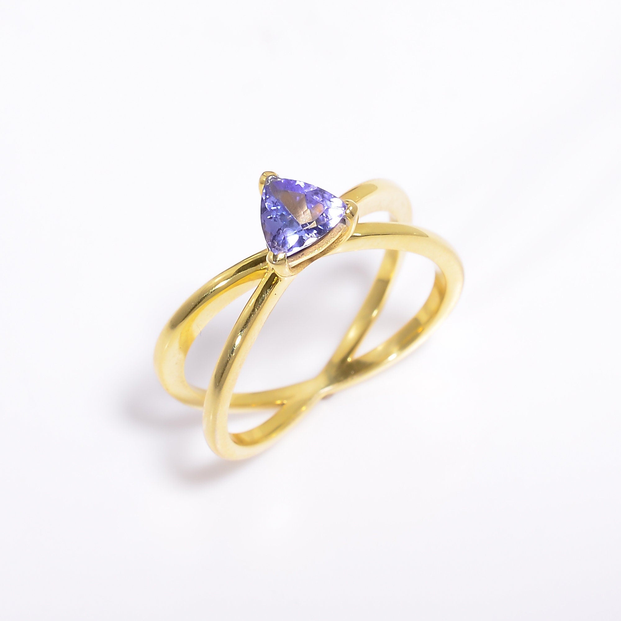 natural tanzanite trillion shape ethnic handmade ring 925 sterling silver 14k gold plated ring 8 75 us 3 5 gms y 7786