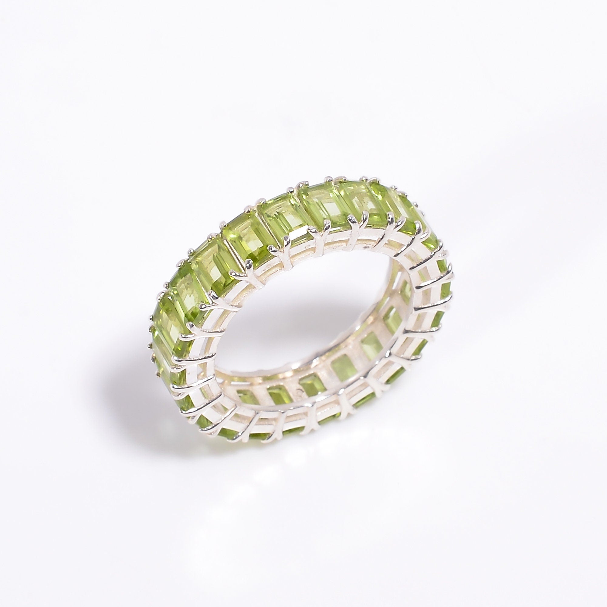 natural peridot radiant shape ethnic handmade 925 sterling silver ring 8 us 4 7 gms y 7775