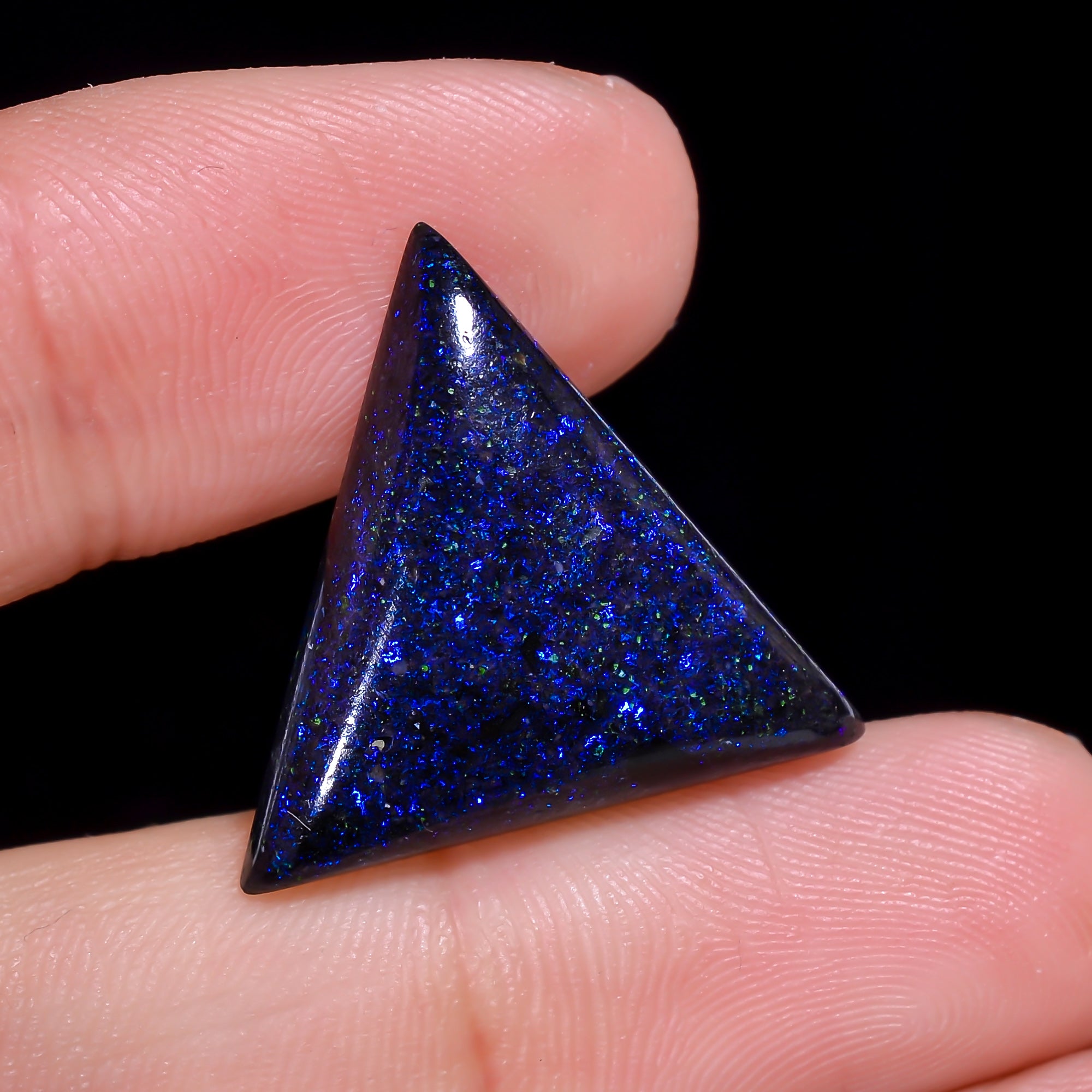 Andamooka Opal Triangle Shape Cabochon 11 Ct. 20X20X5 mm OP-935