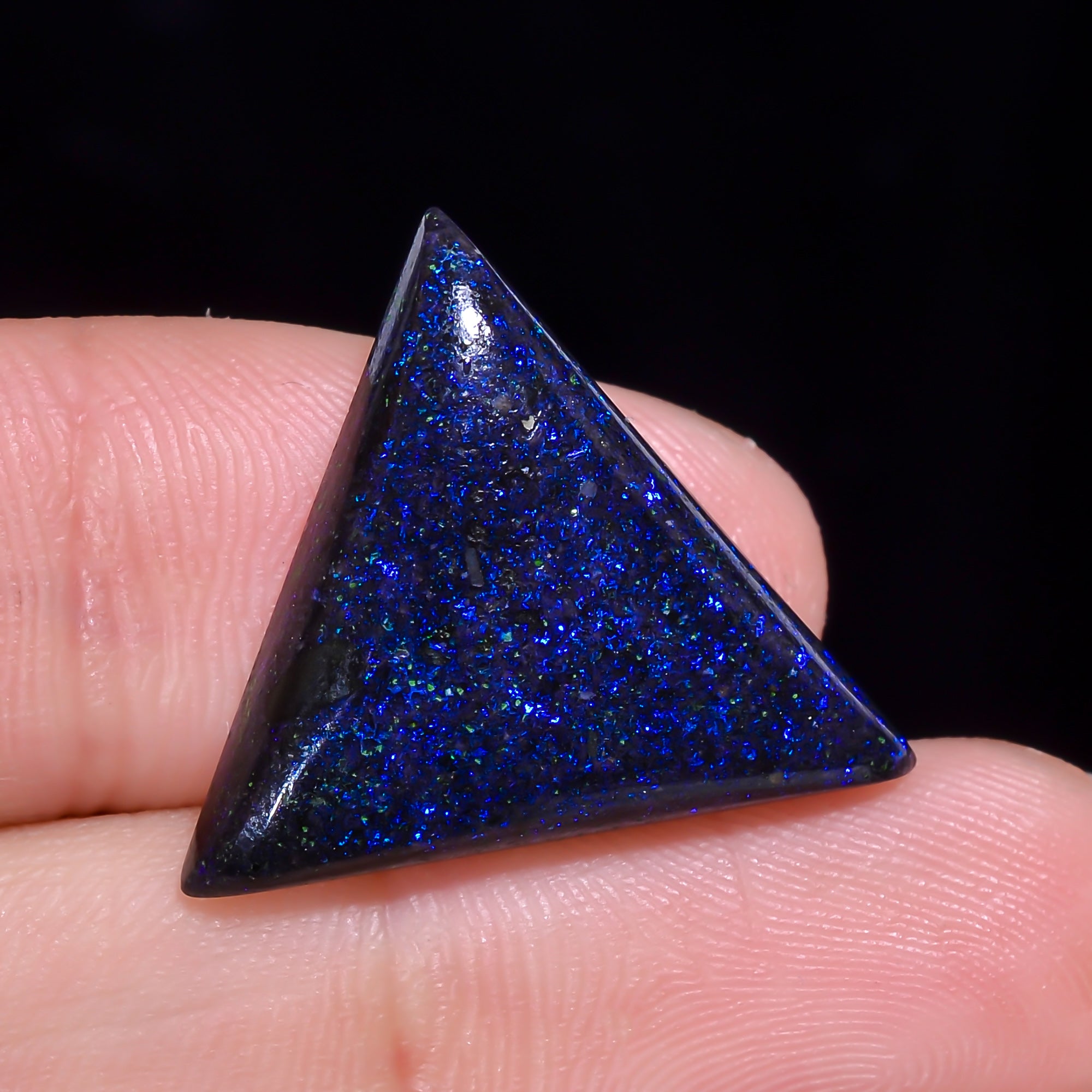 Andamooka Opal Triangle Shape Cabochon 11 Ct. 20X20X5 mm OP-935