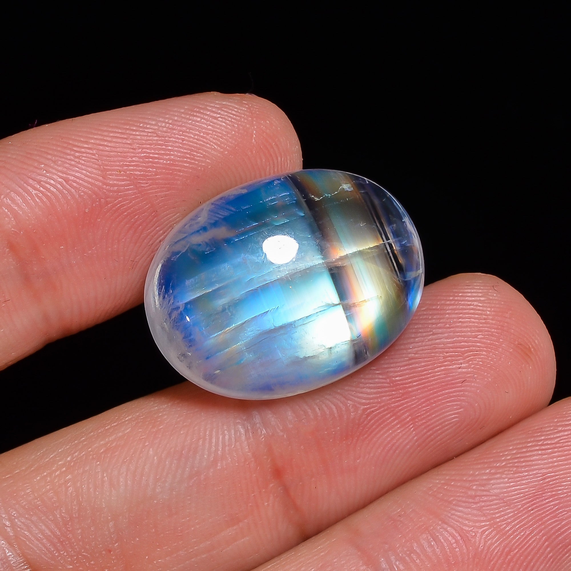 Natural Rainbow Moonstone Oval Shape Cabochon Loose Gemstone For Making Jewelry 23.5 Ct. 22X16X7 mm Y-10102