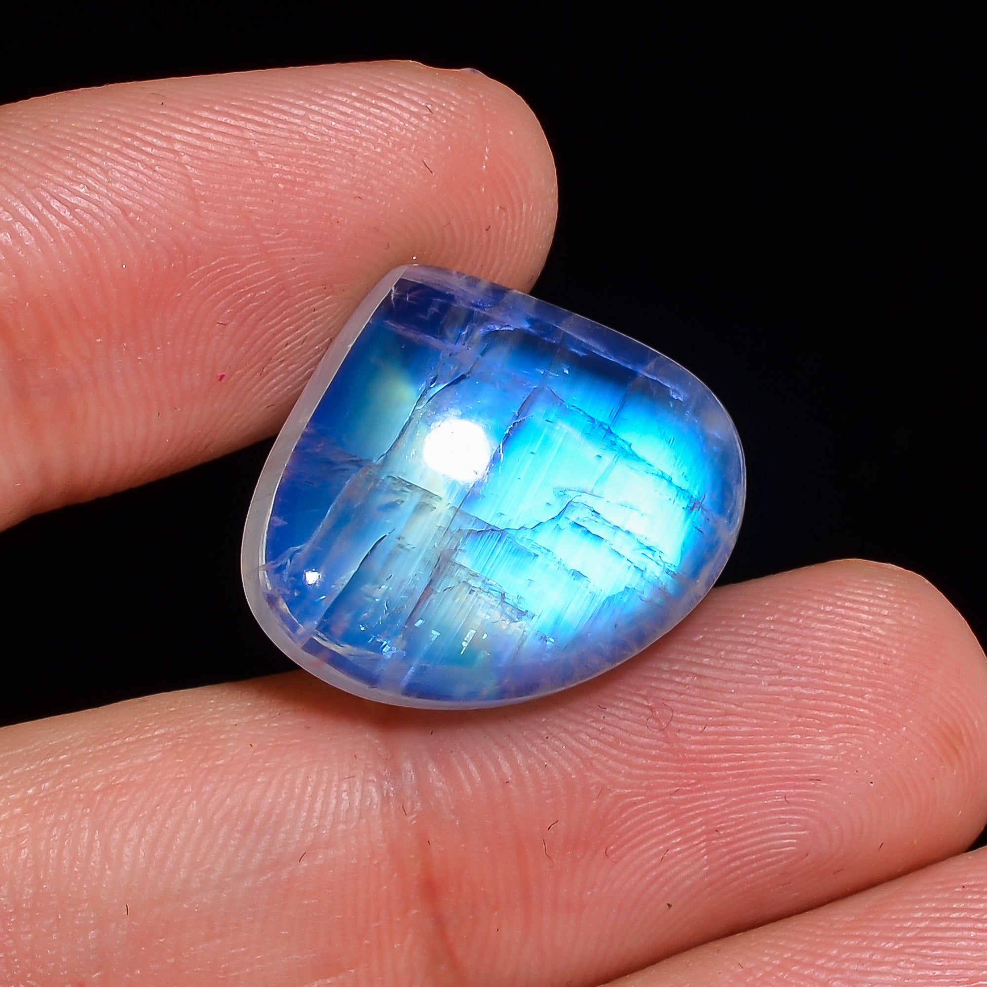 Natural Rainbow Moonstone Heart Shape Cabochon Loose Gemstone For Making Jewelry 20.5 Ct. 18X20X7 mm Y-10116
