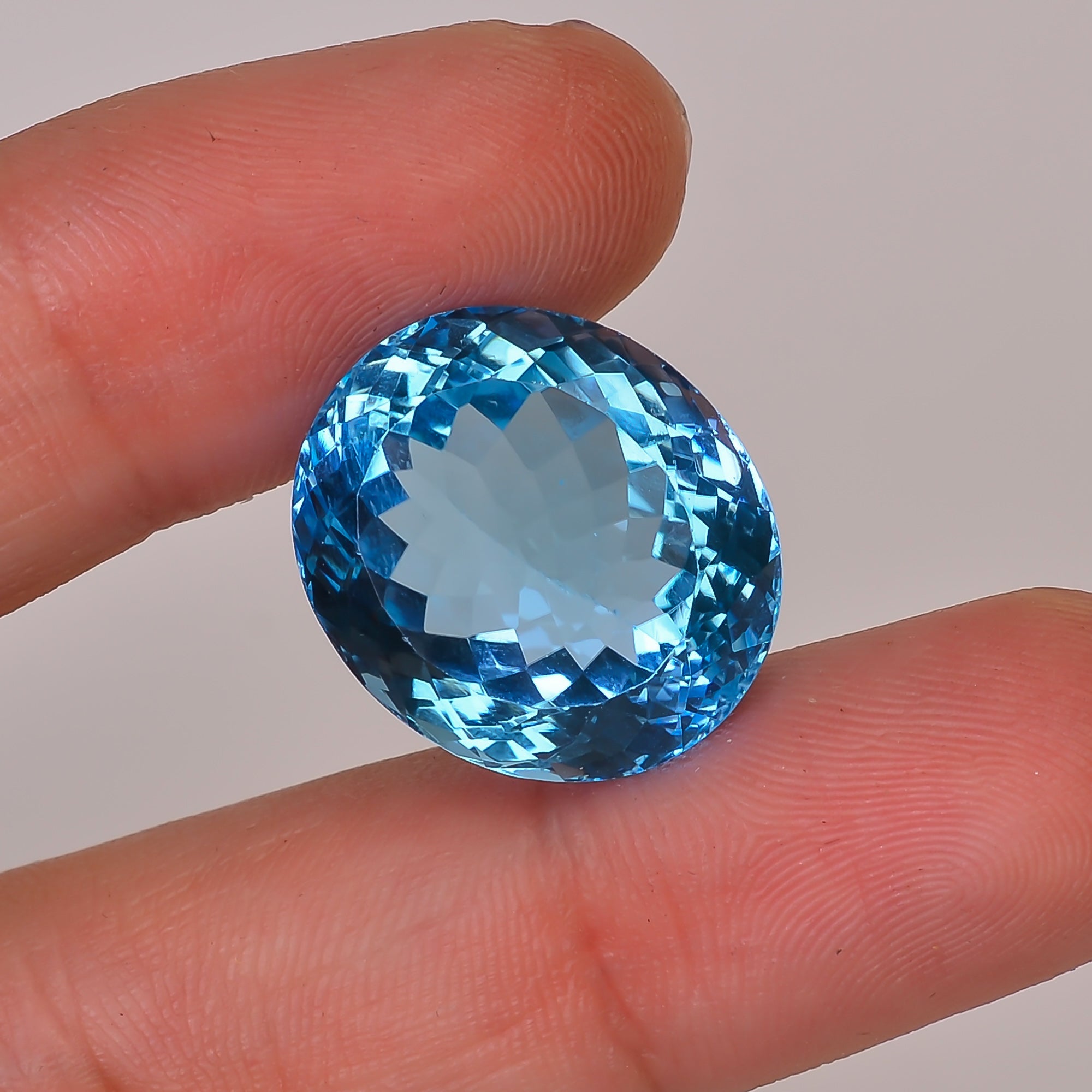 100% Natural Swiss Blue Topaz Oval Shape Cut Stone Loose Gemstone For Making Jewelry 28.5 Ct. 19X16X11 mm Y-10127