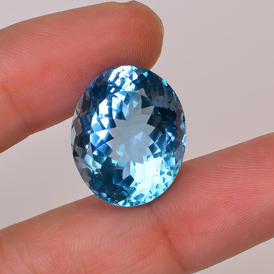 100% Natural Swiss Blue Topaz Oval Shape Cut Stone Loose Gemstone For Making Jewelry 29.5 Ct. 20X16X11 mm Y-10130