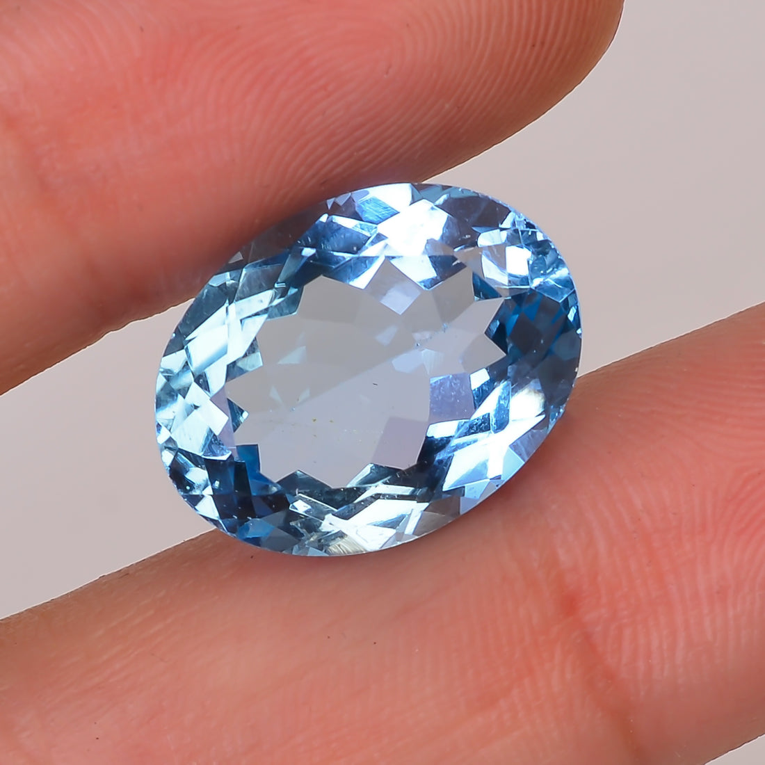 100% Natural Swiss Blue Topaz Oval Shape Cut Stone Loose Gemstone For Making Jewelry 14 Ct. 17X13X7 mm Y-10131