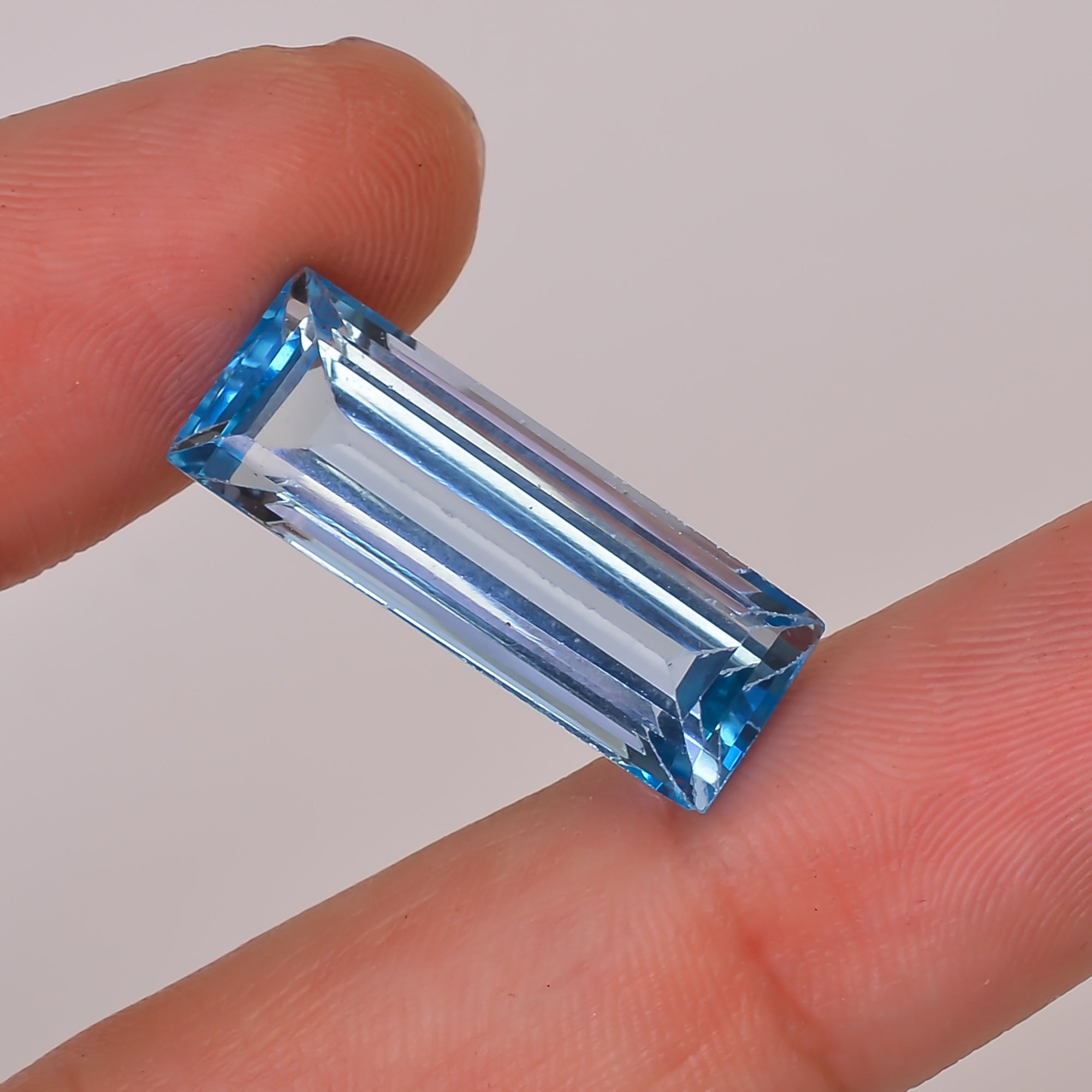 100% Natural Swiss Blue Topaz Rectangle Shape Cut Stone Loose Gemstone For Making Jewelry 15.5 Ct. 23X8X7 mm Y-10132
