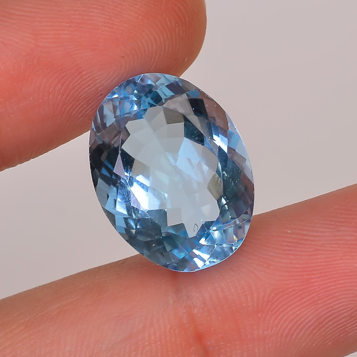 100% Natural Swiss Blue Topaz Oval Shape Cut Stone Loose Gemstone For Making Jewelry 17 Ct. 18X14X8 mm Y-10134