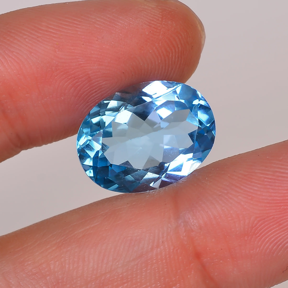 100% Natural Swiss Blue Topaz Oval Shape Cut Stone Loose Gemstone For Making Jewelry 11 Ct. 16X12X7 mm Y-10135