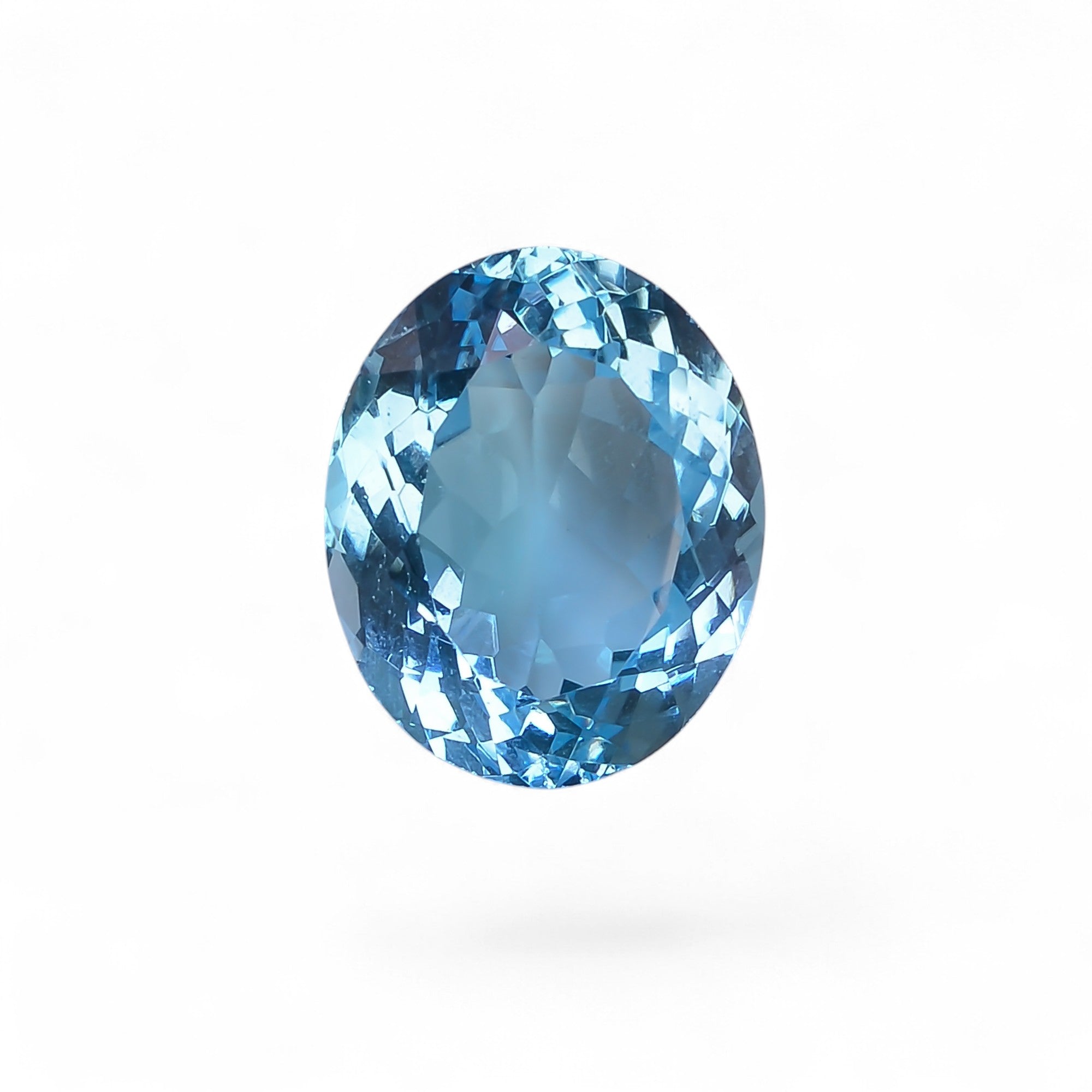 100% Natural Swiss Blue Topaz Oval Shape Cut Stone Loose Gemstone For Making Jewelry 16.5 Ct. 17X14X8 mm Y-10136