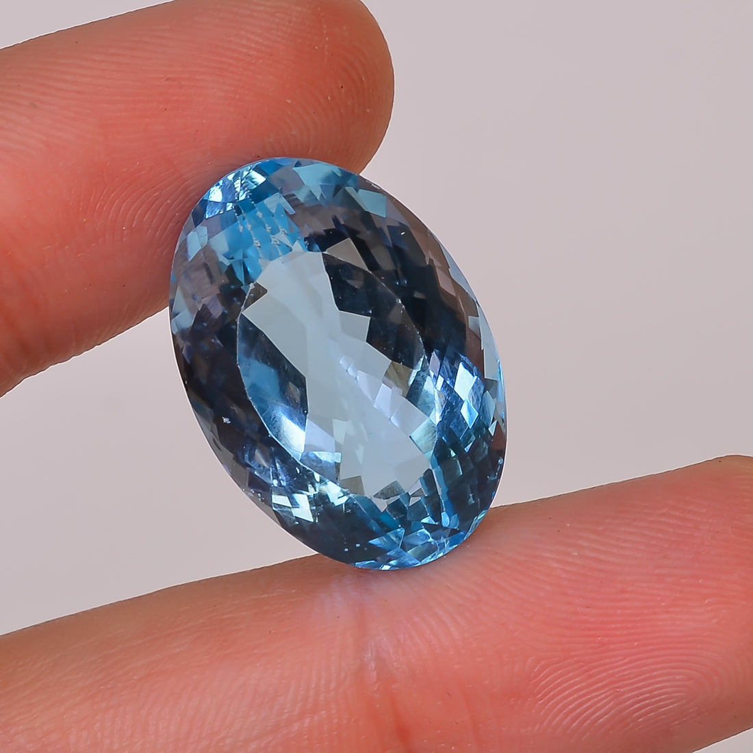 100% Natural Swiss Blue Topaz Oval Shape Cut Stone Loose Gemstone For Making Jewelry 29.5 Ct. 21X15X10 mm Y-10141