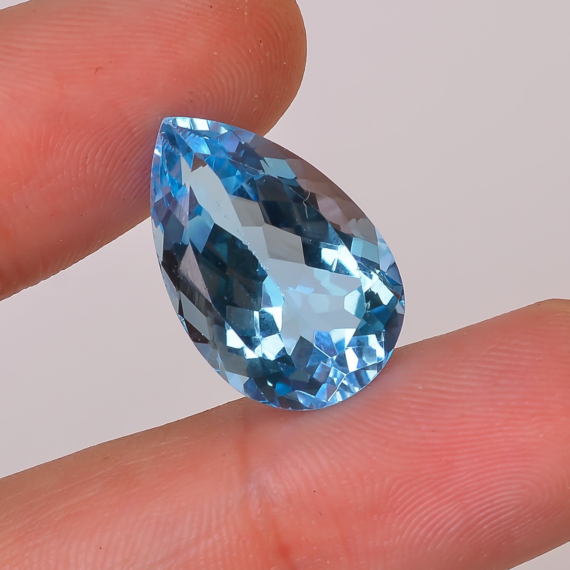 100% Natural Swiss Blue Topaz Pear Shape Cut Stone Loose Gemstone For Making Jewelry 14.5 Ct. 19X12X8 mm Y-10144