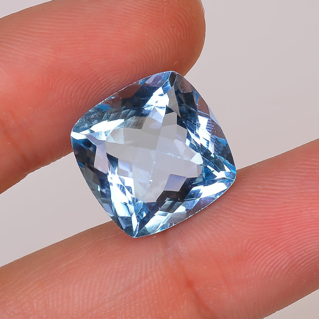 100% Natural Swiss Blue Topaz Cushion Shape Cut Stone Loose Gemstone For Making Jewelry 16.5 Ct. 14X14X8 mm Y-10145