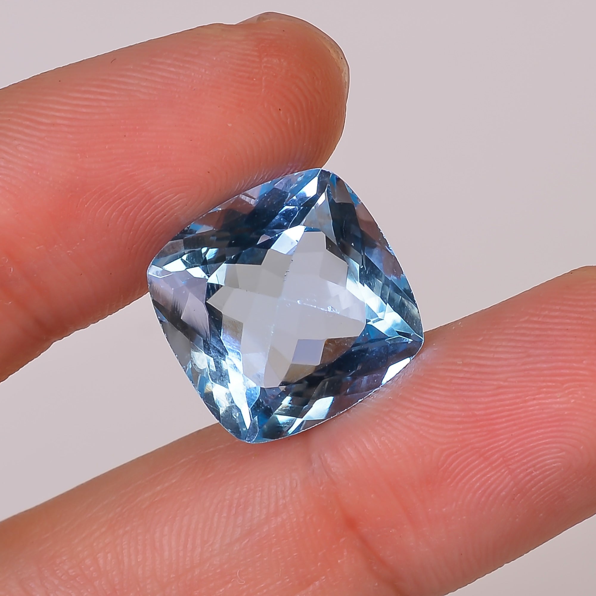 100% Natural Swiss Blue Topaz Cushion Shape Cut Stone Loose Gemstone For Making Jewelry 16.5 Ct. 14X14X8 mm Y-10145