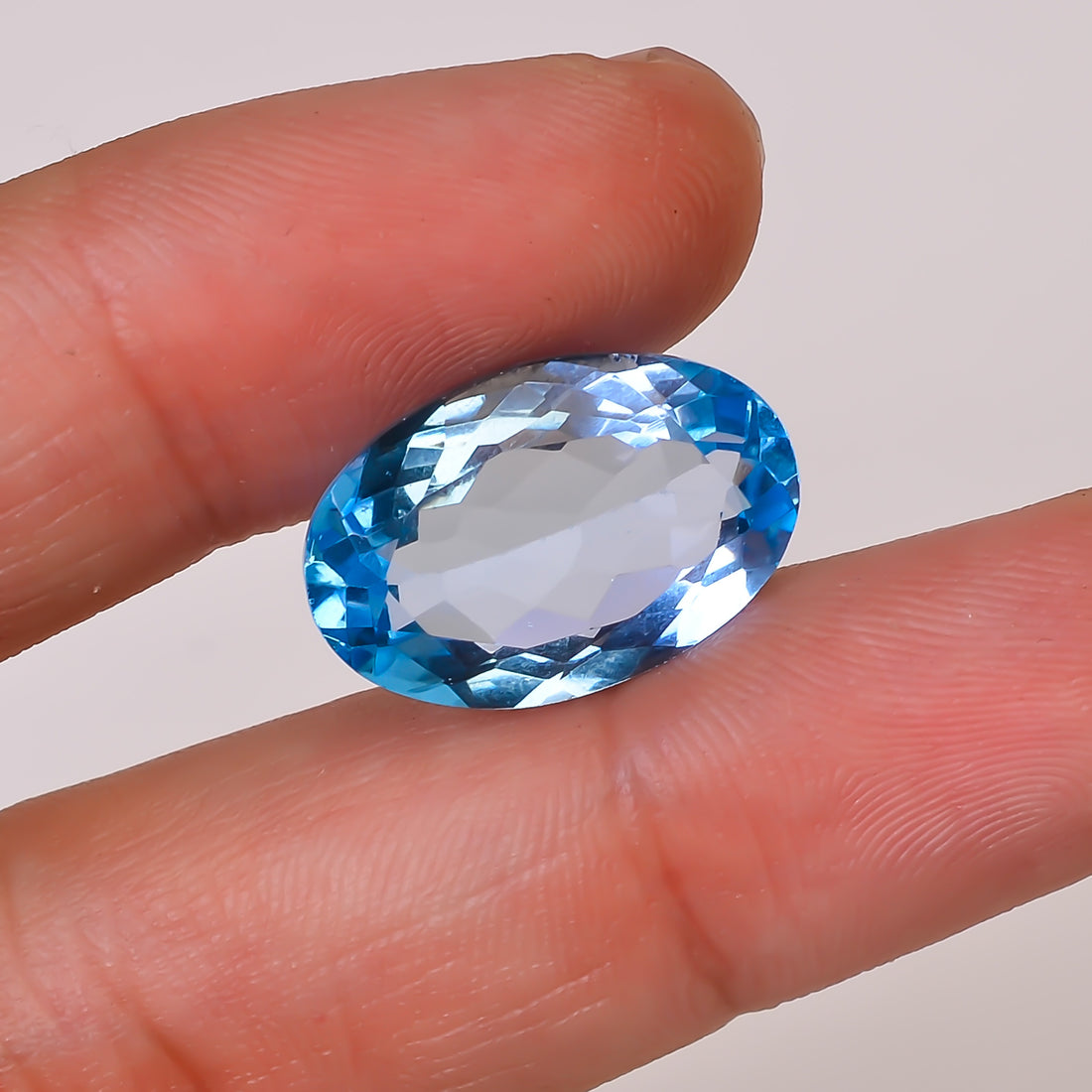 Natural Swiss Blue Topaz Oval Shape Cut Stone Loose Gemstone For Making Jewelry 14.5 Ct. 18X12X7 mm Y-10149