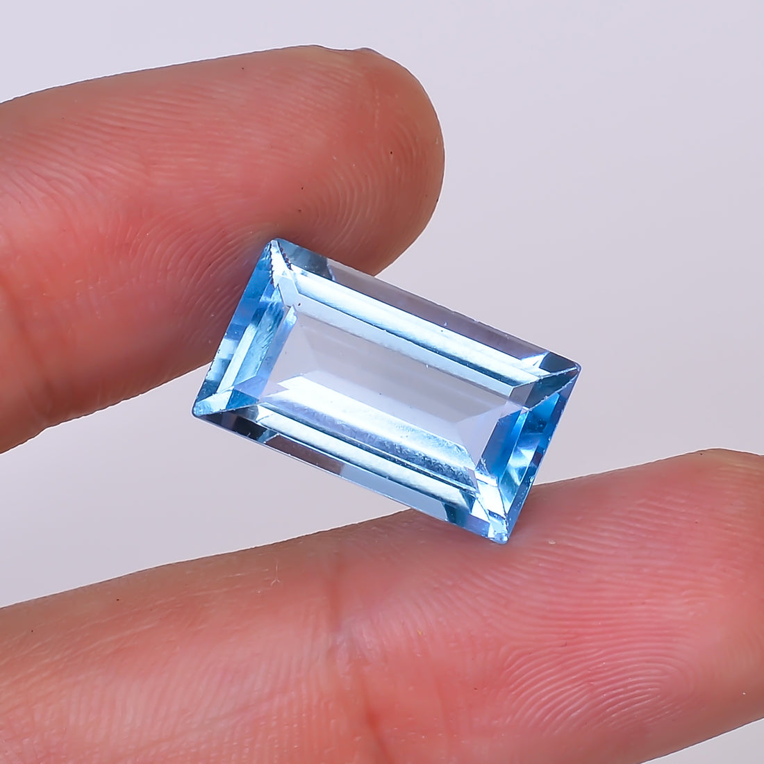 Natural Swiss Blue Topaz Rectangle Shape Cut Stone Loose Gemstone For Making Jewelry 10.5 Ct. 17X9X6 mm Y-10151