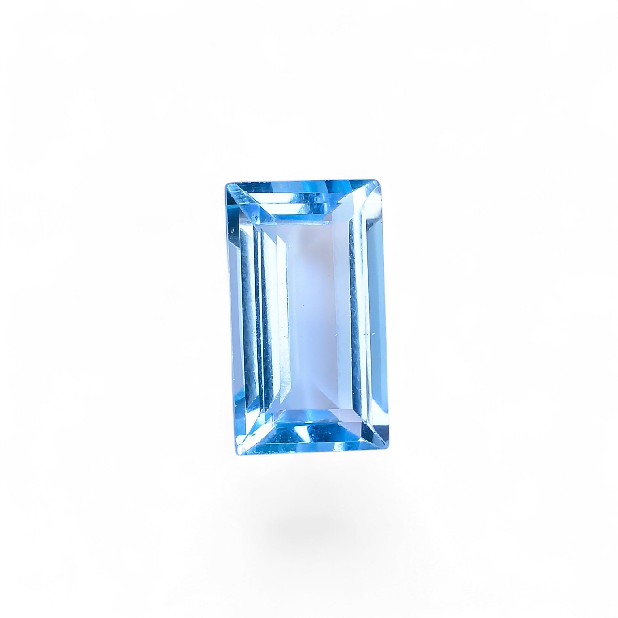 Natural Swiss Blue Topaz Rectangle Shape Cut Stone Loose Gemstone For Making Jewelry 10.5 Ct. 17X9X6 mm Y-10151