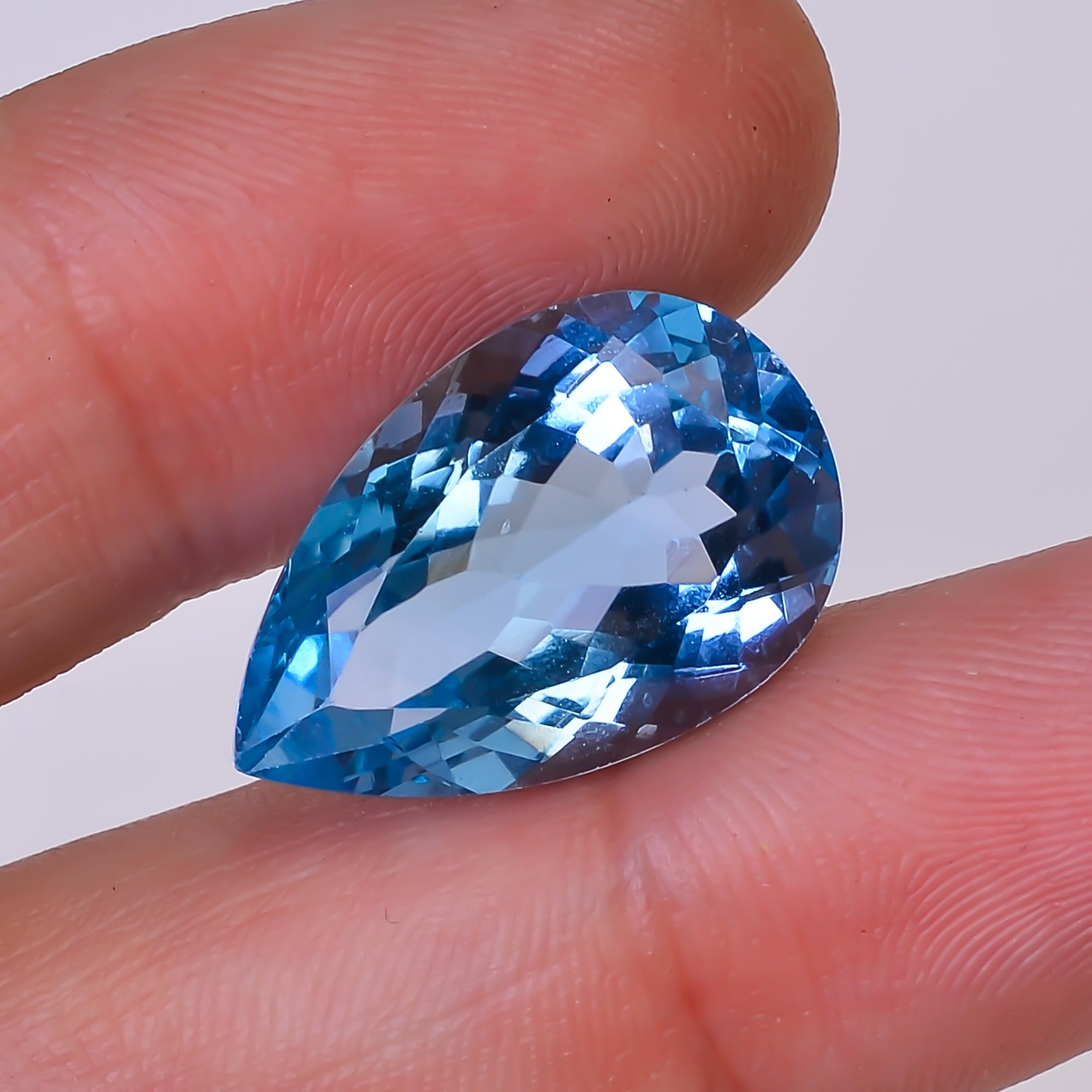 Natural Swiss Blue Topaz Pear Shape Cut Stone Loose Gemstone For Making Jewelry 15.5 Ct. 19X13X8 mm Y-10153