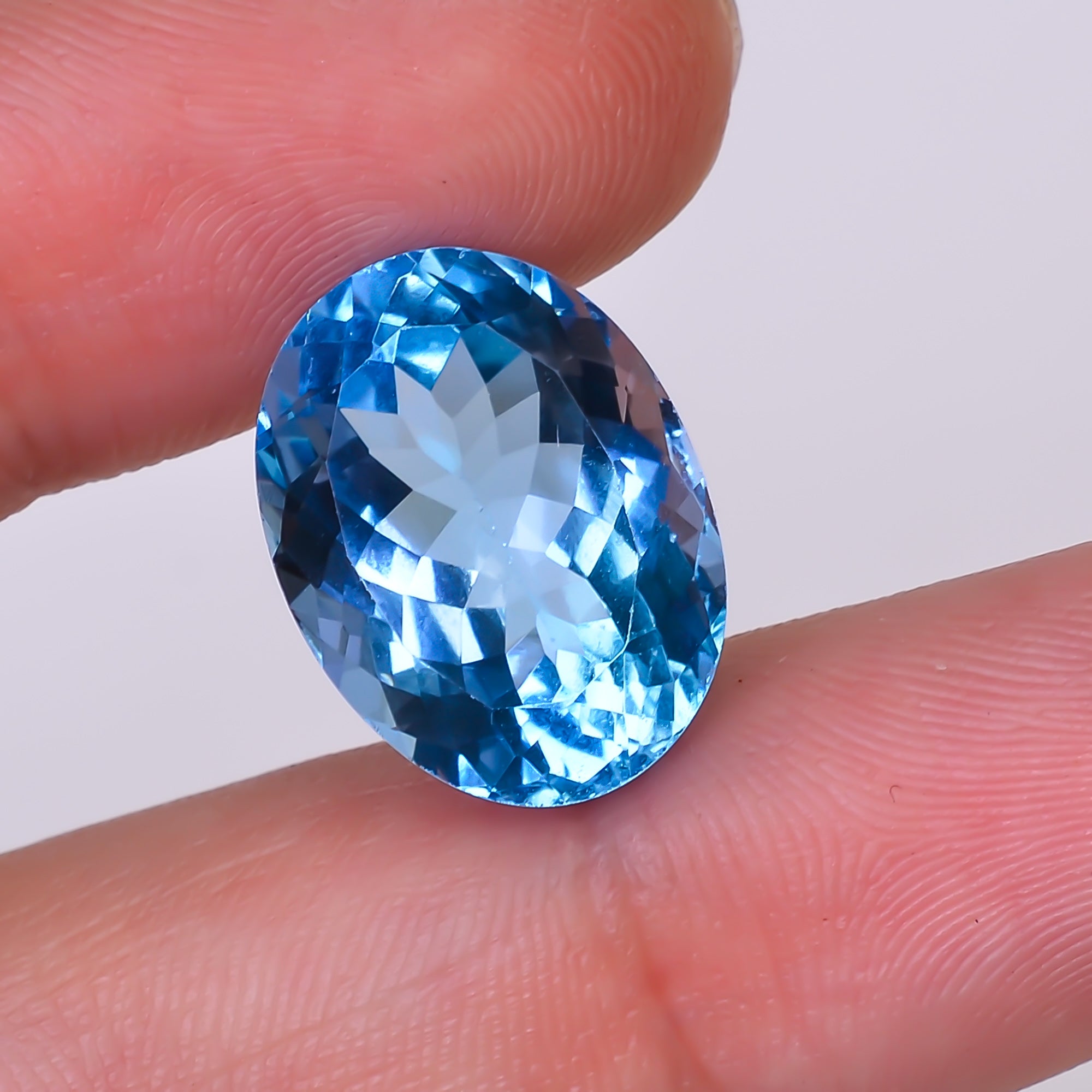 Natural Swiss Blue Topaz Oval Shape Cut Stone Loose Gemstone For Making Jewelry 14.5 Ct. 17X12X8 mm Y-10154