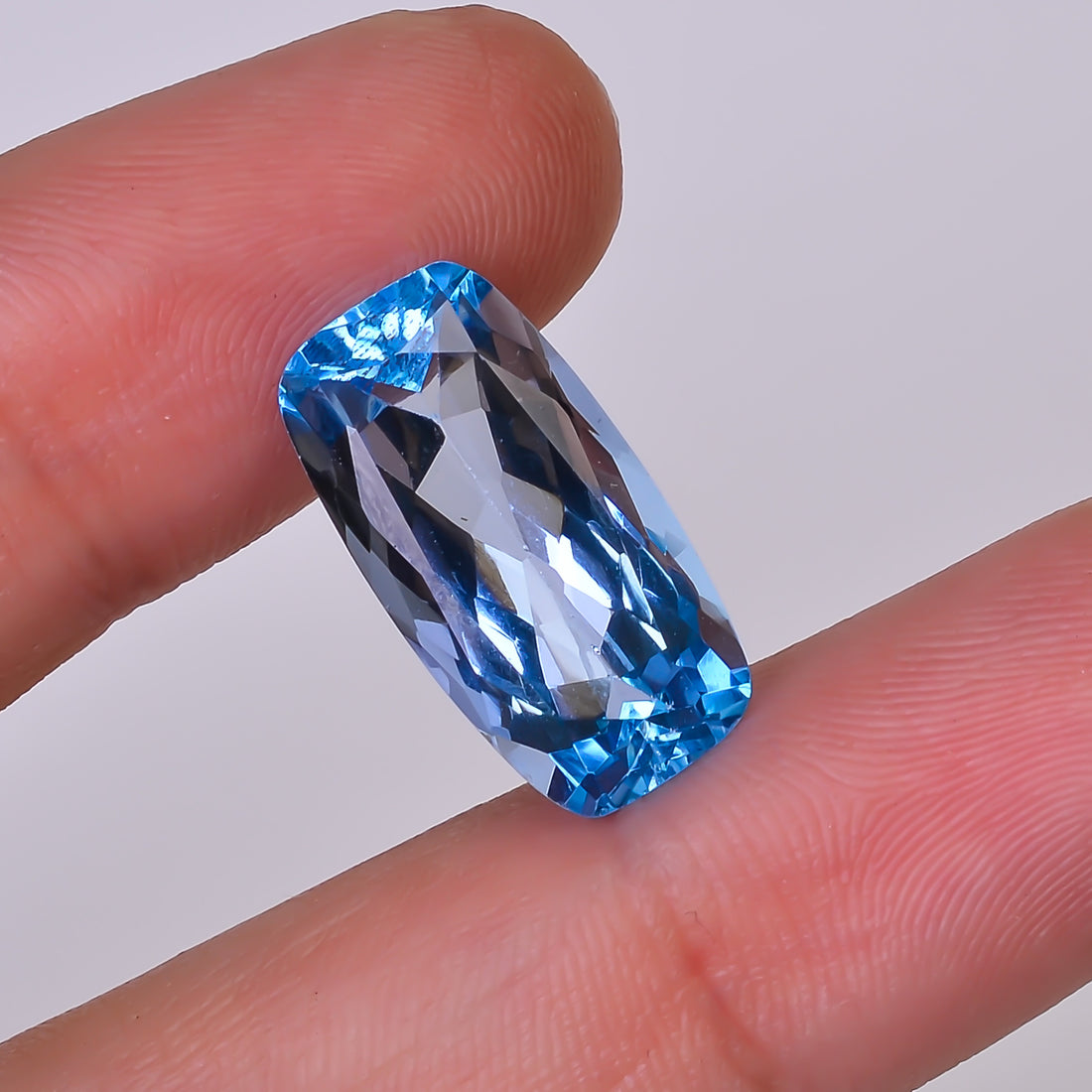Natural Swiss Blue Topaz Radiant Shape Cut Stone Loose Gemstone For Making Jewelry 12.5 Ct. 19X10X7 mm Y-10164