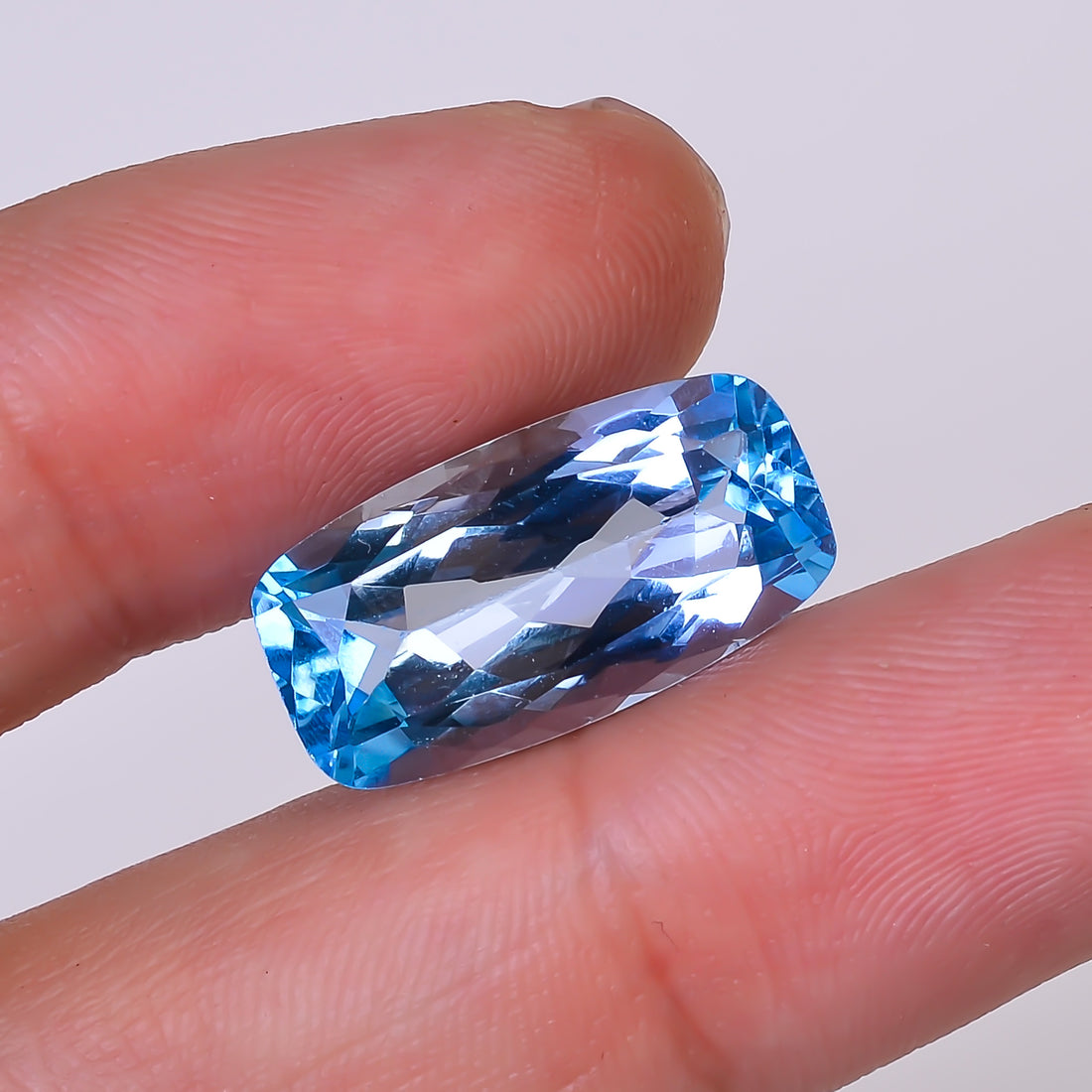 Natural Swiss Blue Topaz Radiant Shape Cut Stone Loose Gemstone For Making Jewelry 12.5 Ct. 19X10X7 mm Y-10164