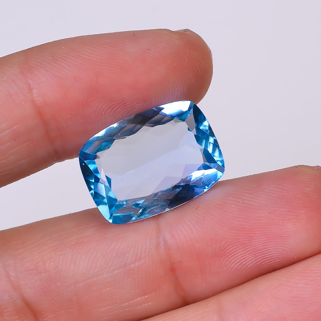 Natural Swiss Blue Topaz Radiant Shape Cut Stone Loose Gemstone For Making Jewelry 15 Ct. 18X13X7 mm Y-10172