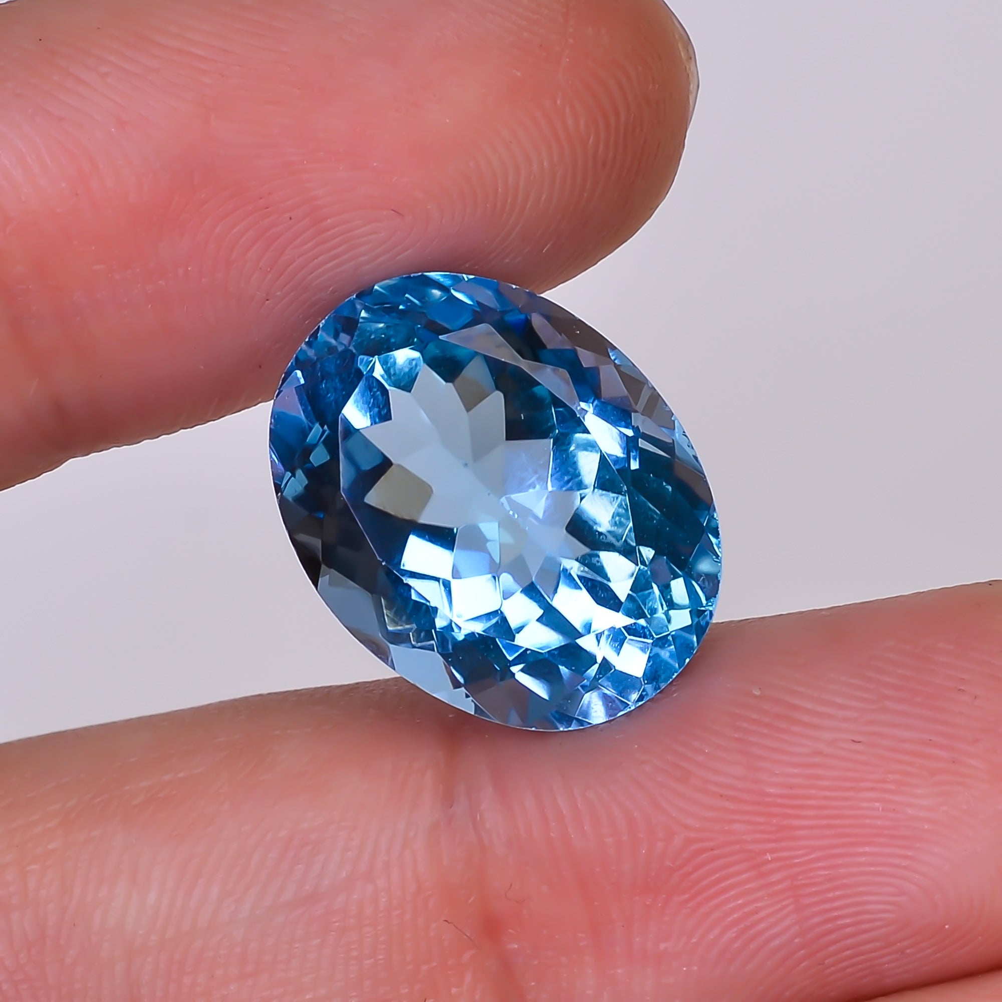 Natural Swiss Blue Topaz Oval Shape Cut Stone Loose Gemstone For Making Jewelry 16 Ct. 17X13X9 mm Y-10174
