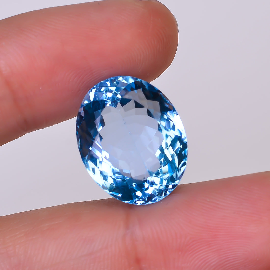 Natural Swiss Blue Topaz Oval Shape Cut Stone Loose Gemstone For Making Jewelry 19.5 Ct. 17X14X9 mm Y-10175