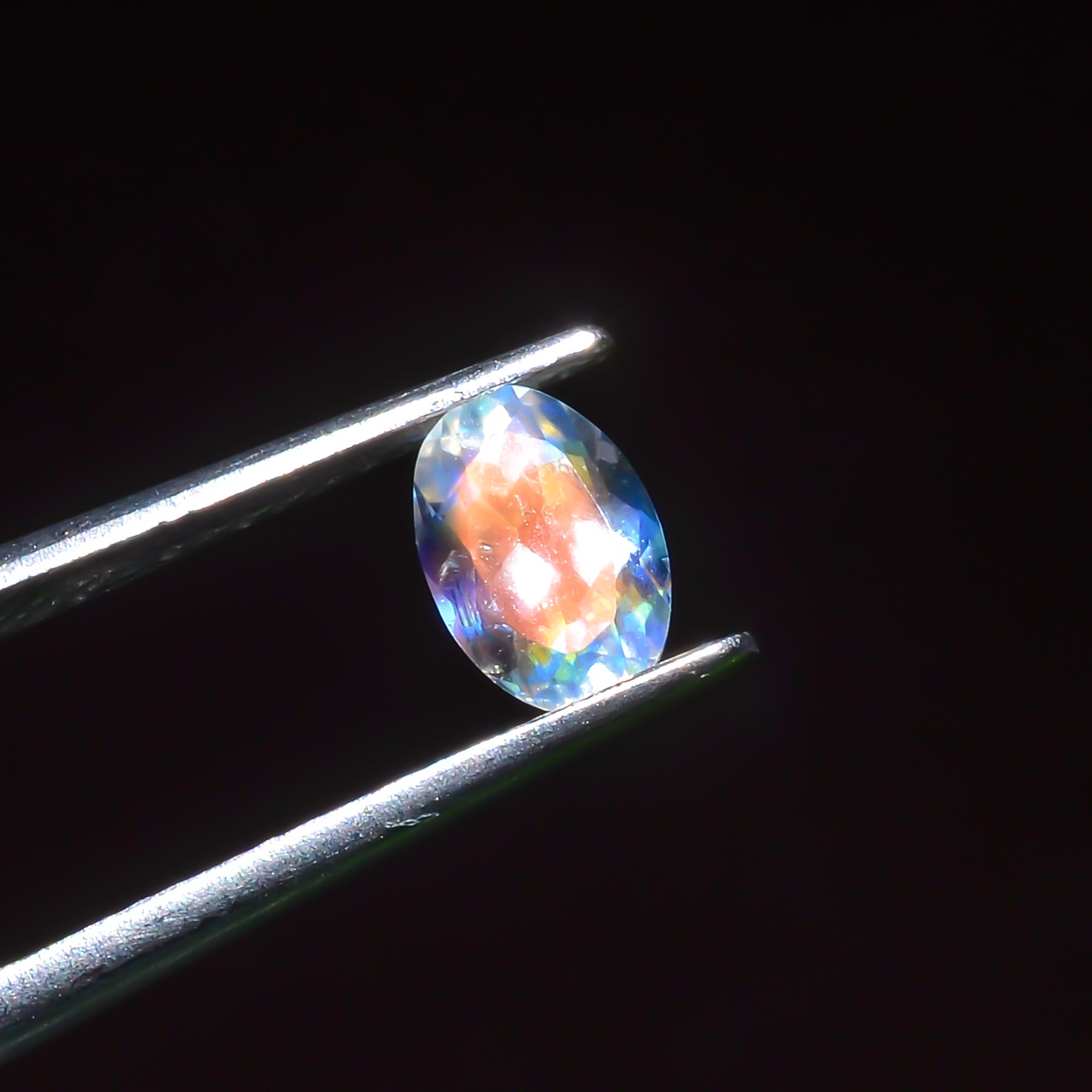 Natural Madagascar Moonstone Oval Shape Cut Stone Loose Gemstone For Making Jewelry 0.5 Ct. 7X4X3 mm Y-10326