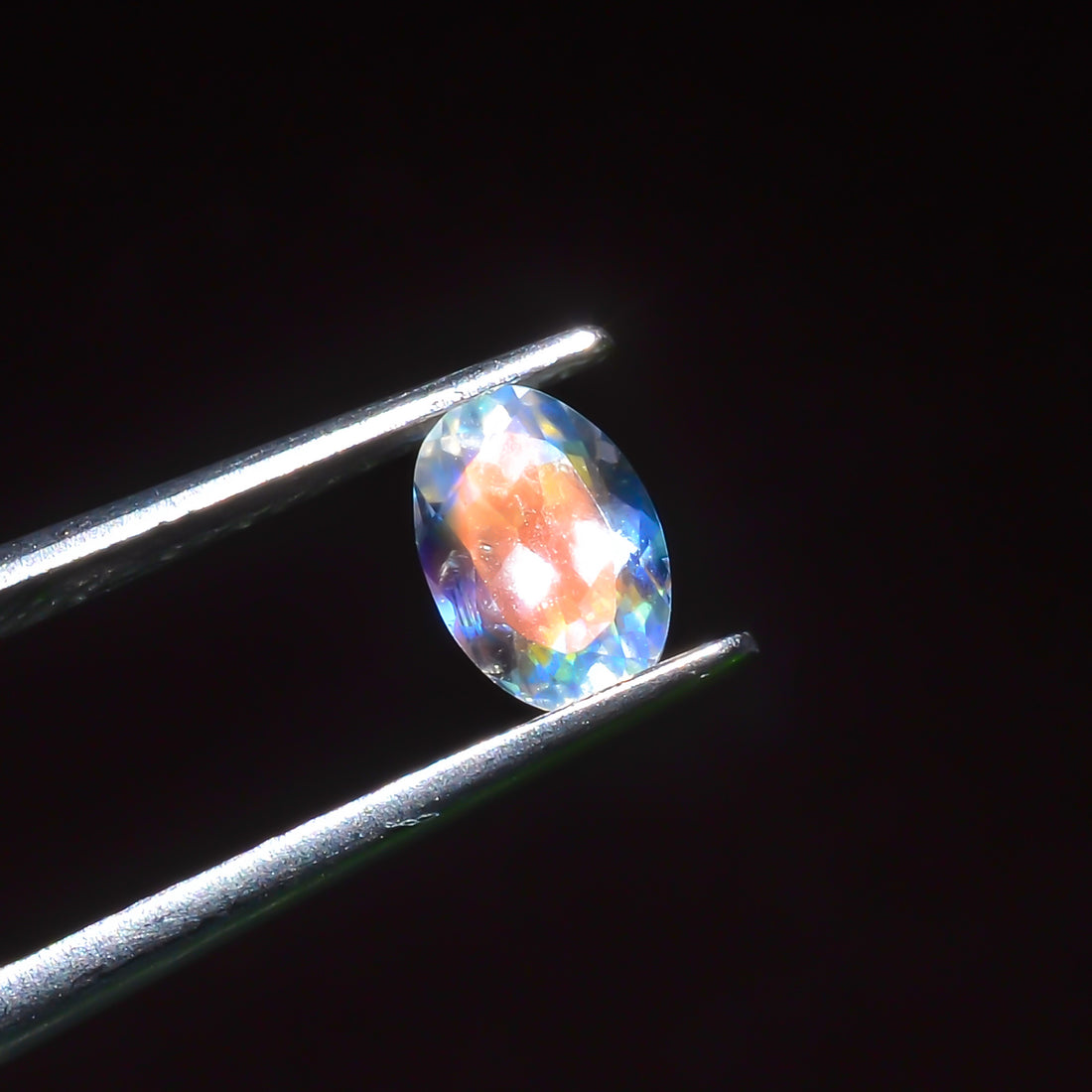 Natural Madagascar Moonstone Oval Shape Cut Stone Loose Gemstone For Making Jewelry 0.5 Ct. 7X4X3 mm Y-10326