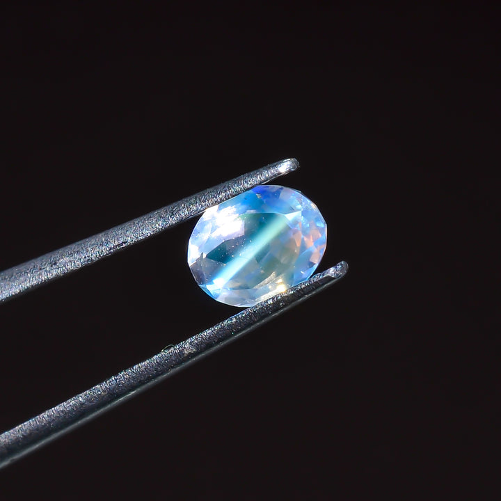 Natural Madagascar Moonstone Oval Shape Cut Stone Loose Gemstone For Making Jewelry 0.65 Ct. 6X4X3 mm Y-10343