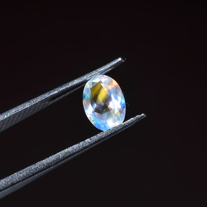 Natural Madagascar Moonstone Oval Shape Cut Stone Loose Gemstone For Making Jewelry 0.55 Ct. 6X4X3 mm Y-10355