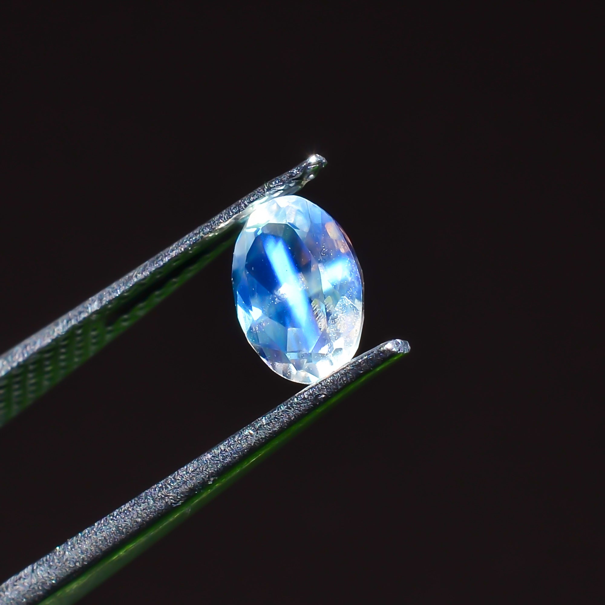 Natural Madagascar Moonstone Oval Shape Cut Stone Loose Gemstone For Making Jewelry 0.55 Ct. 7X4X3 mm Y-10357
