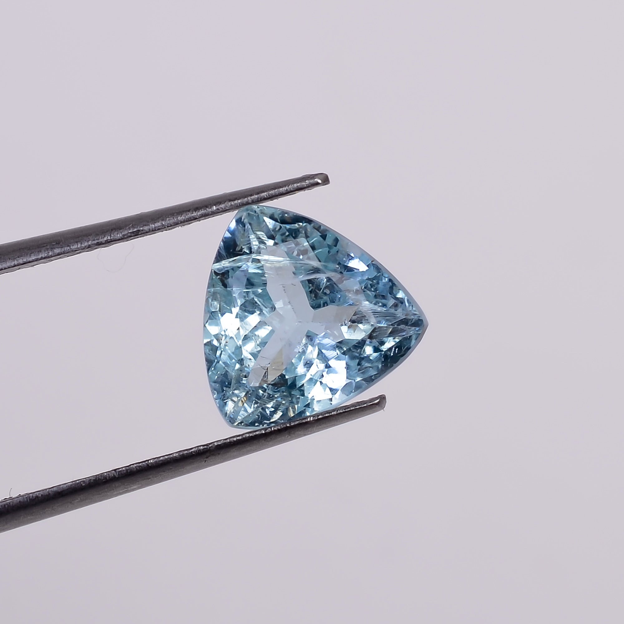 Natural Aquamarine Trillion Shape Cut Stone Loose Gemstone For Making Jewelry 2.5 Ct. 9X9X6 MM Y-10539