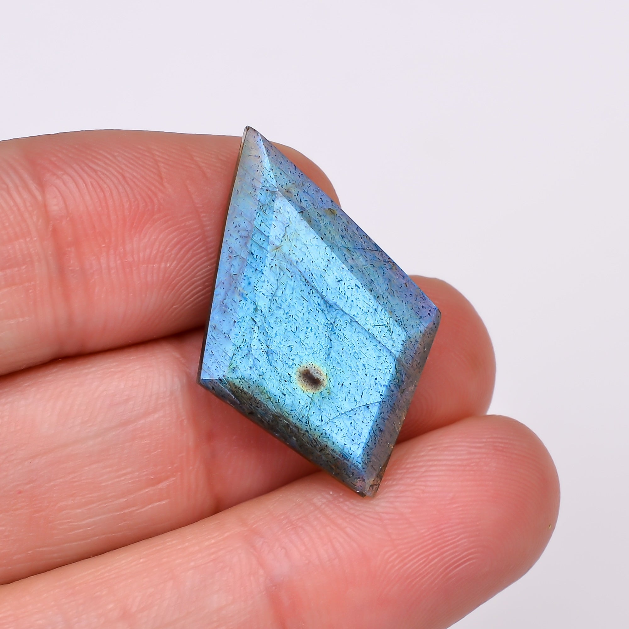 Natural Labradorite Shield Shape Cut Stone Loose Gemstone For Making Jewelry 12.5 Ct. 27X18X5 MM Y-10564