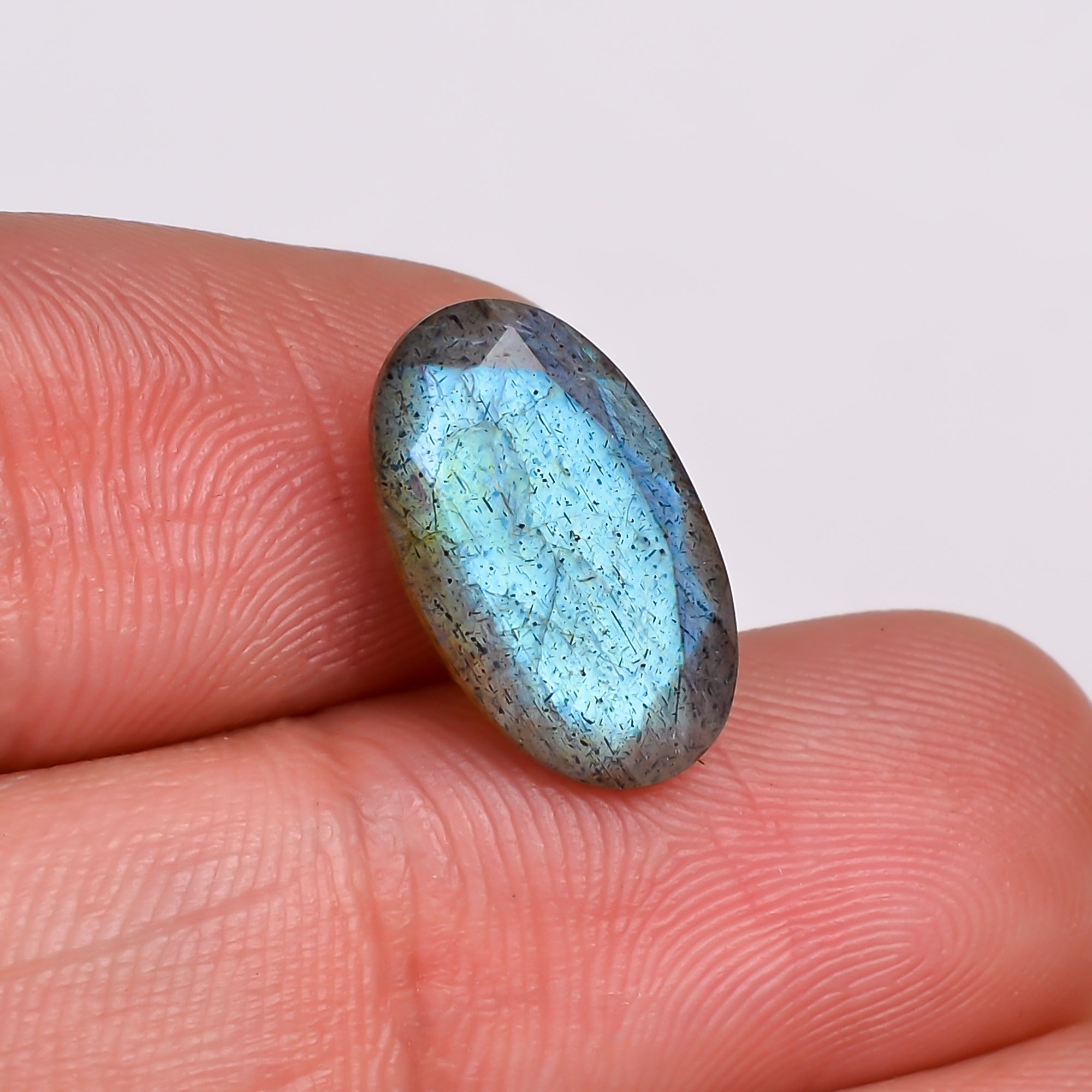 Natural Labradorite Oval Shape Cut Stone Loose Gemstone For Making Jewelry 4.5 Ct. 14X8X5 MM Y-10592