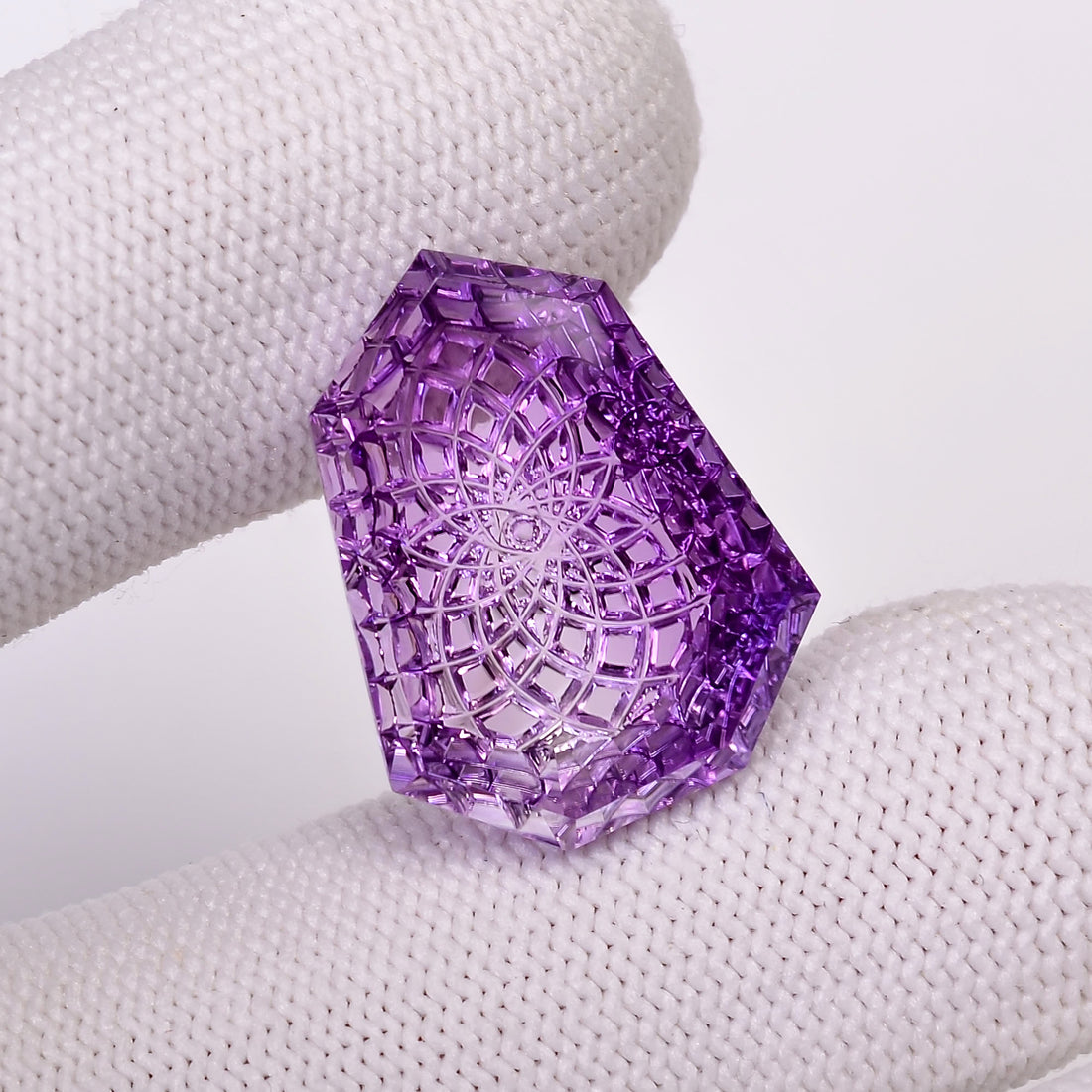 Natural Amethyst Fancy Shape Carved Loose Gemstone For Making Jewelry 19 Ct.22X17X7mm Y-10645