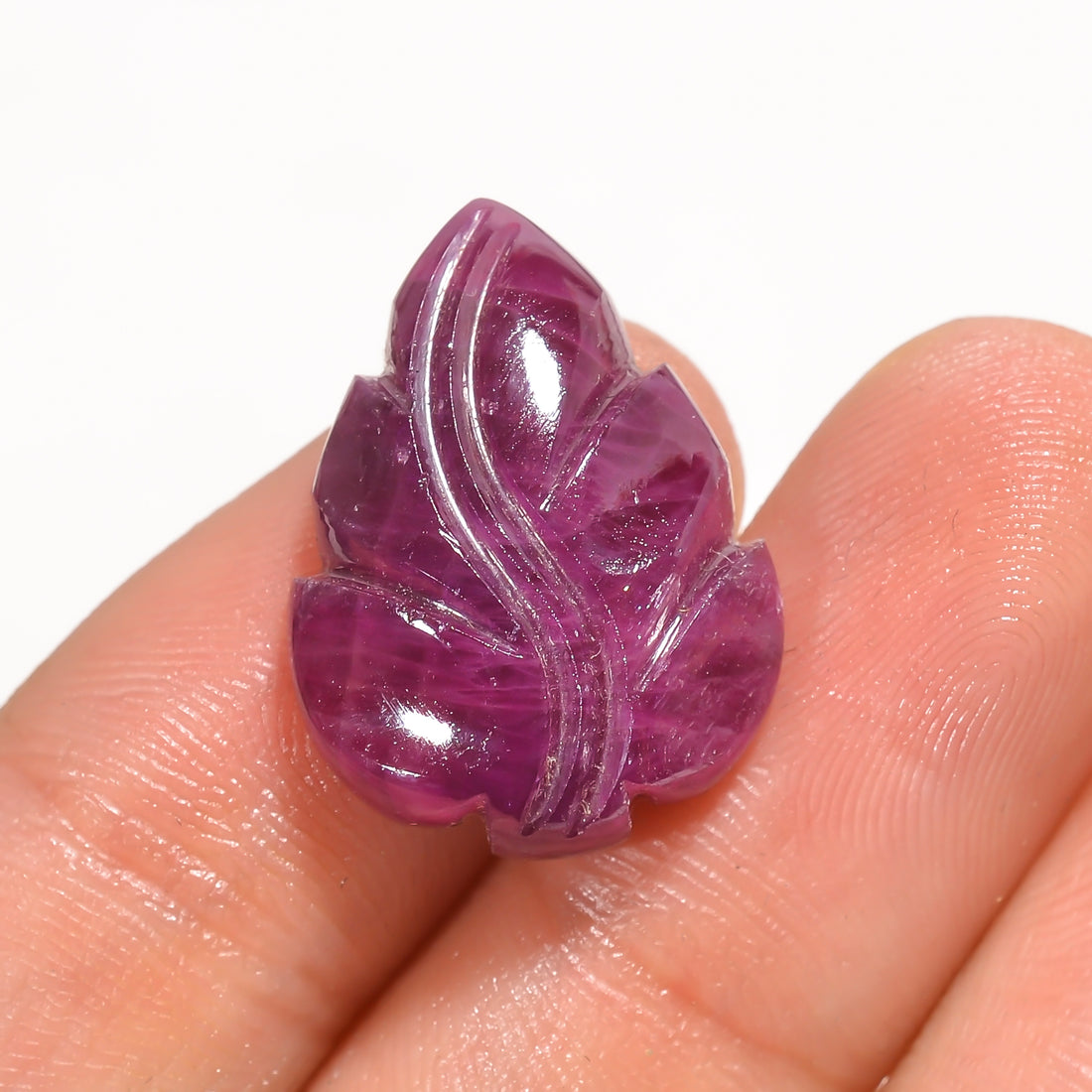 Natural Ruby Leaf Shape Carved Loose Gemstone For Making Jewelry 18.5 Ct. 22X16X6 mm Y-3769