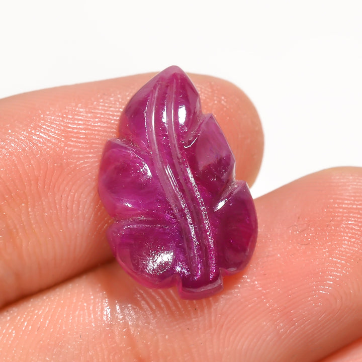 Natural  Ruby Leaf Shape Carved Loose Gemstone For Making Jewelry 9 Ct. 18X12X4 mm Y-3771